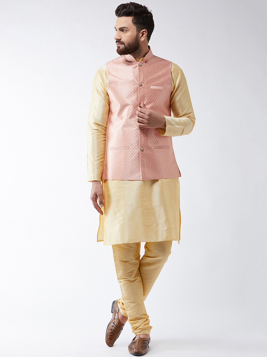 SOJANYA Men Gold-Toned & Pink Kurta Set & Nehru Jacket