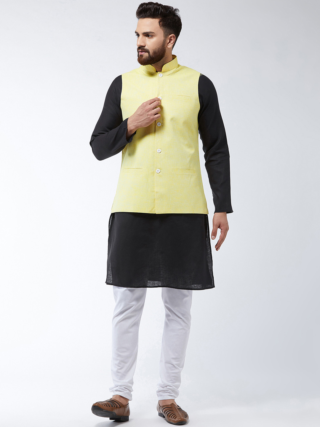 SOJANYA Men Black & White Solid Kurta And Churidar With Jacket