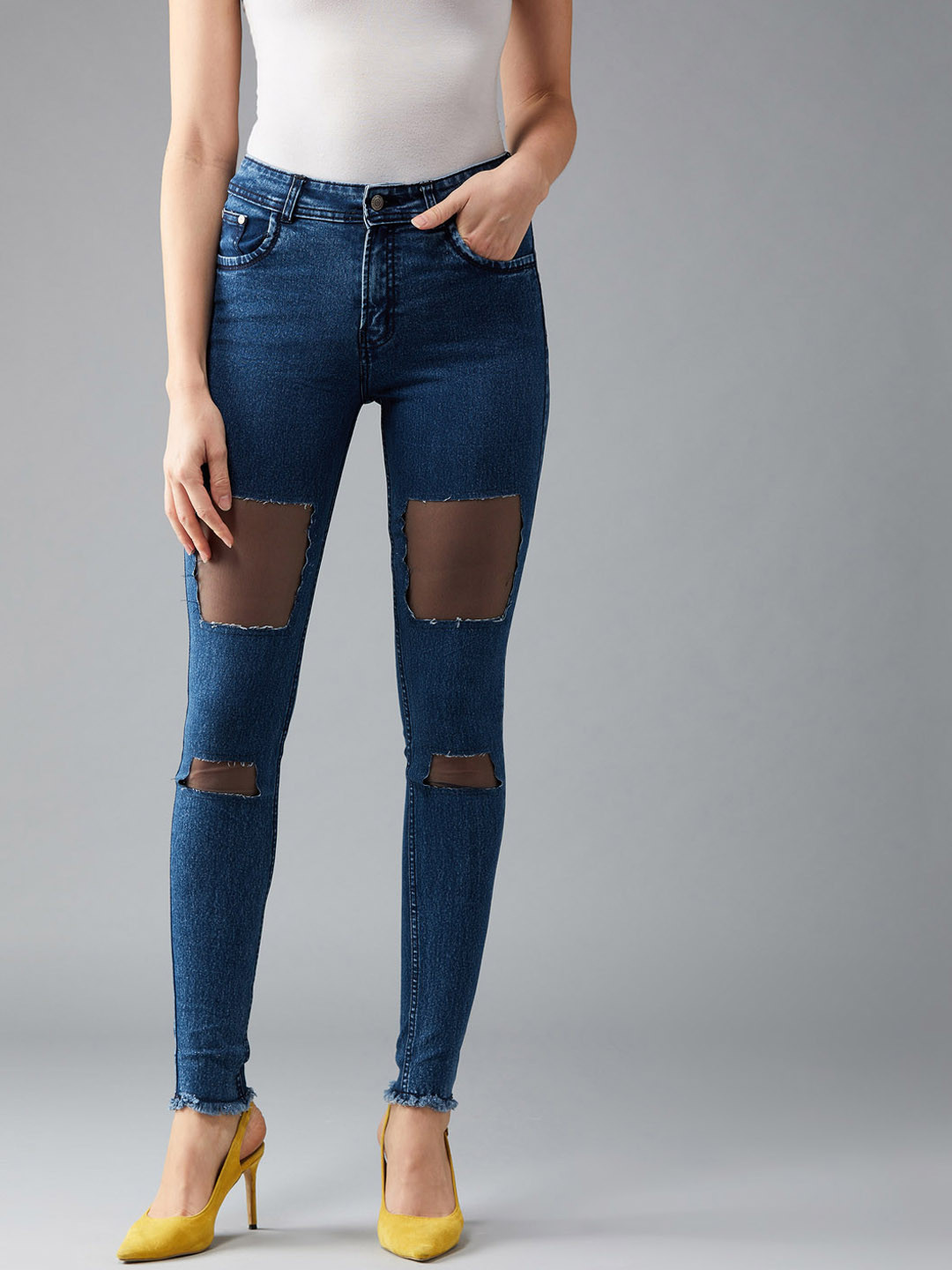 DOLCE CRUDO Women Blue Regular Fit Mid-Rise Highly Distressed Stretchable Jeans