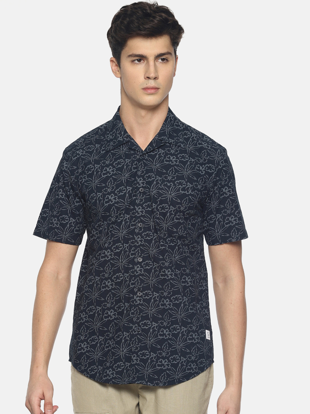 Bene Kleed Men Navy Blue & Grey Slim Fit Printed Casual Shirt