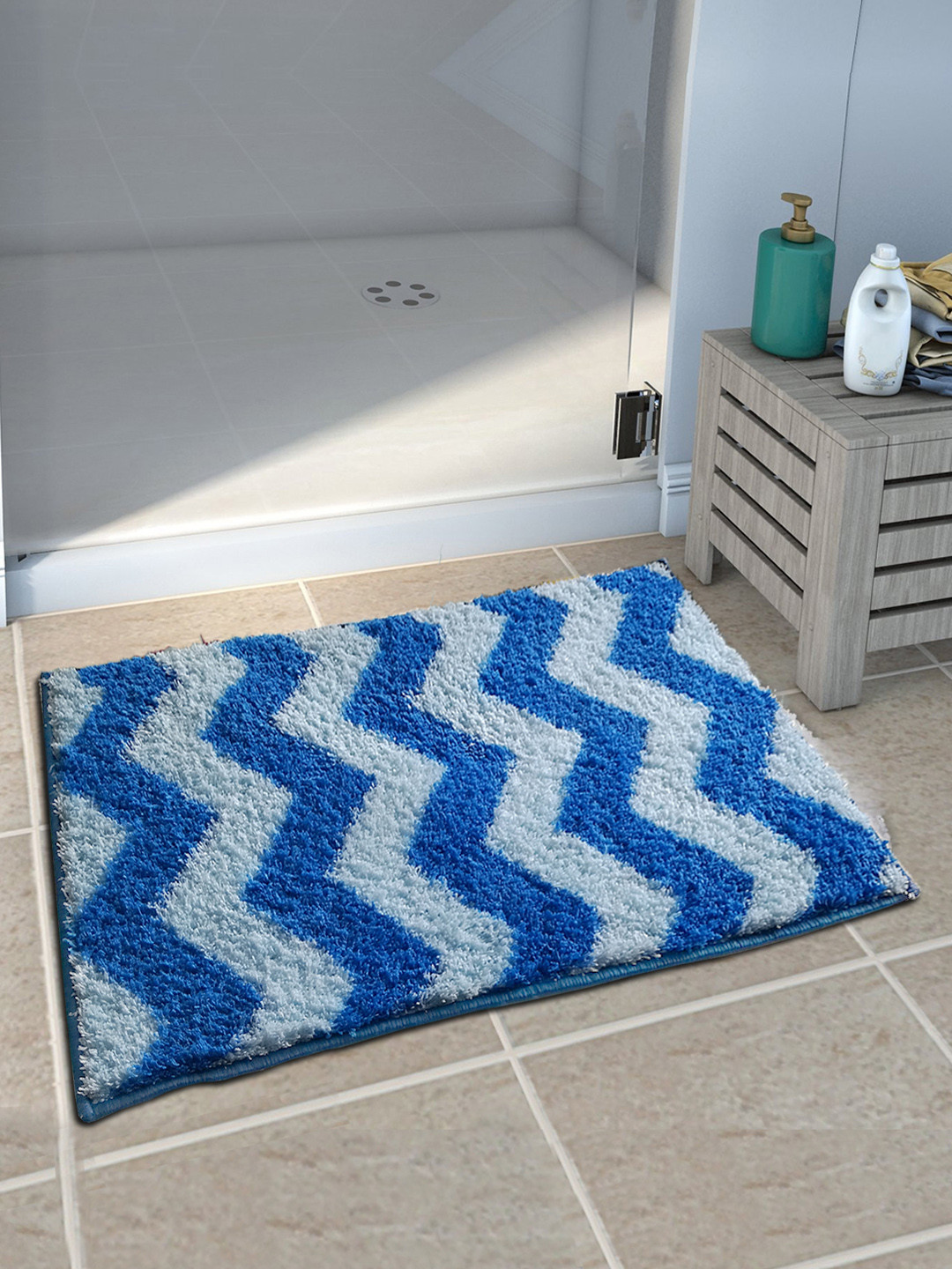 Athom Trendz Set of 3 Blue Patterned Anti Slip Bath Rugs