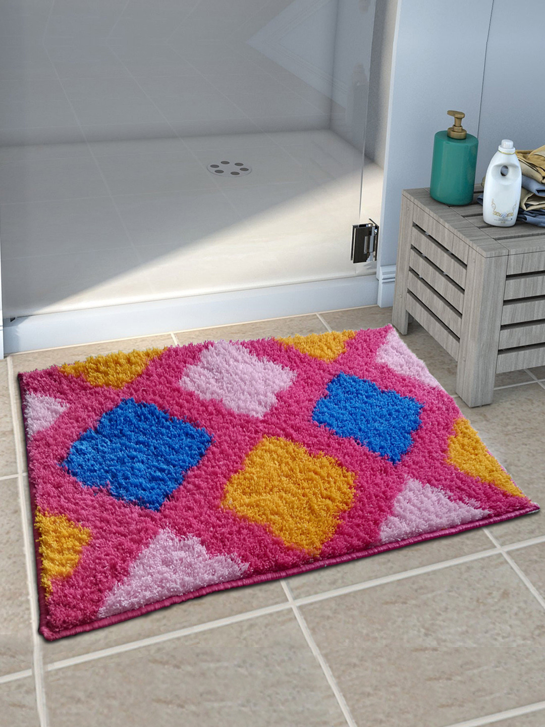 Athom Trendz  Set of 3 Pink Patterned Anti Slip Bath Rugs