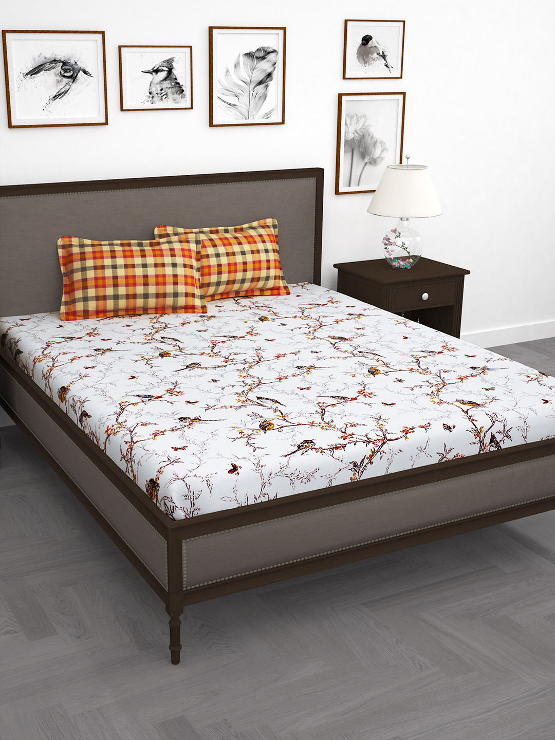 Story@home White & Brown 186 TC Cotton 1 Double Bedsheet with 2 Pillow Covers