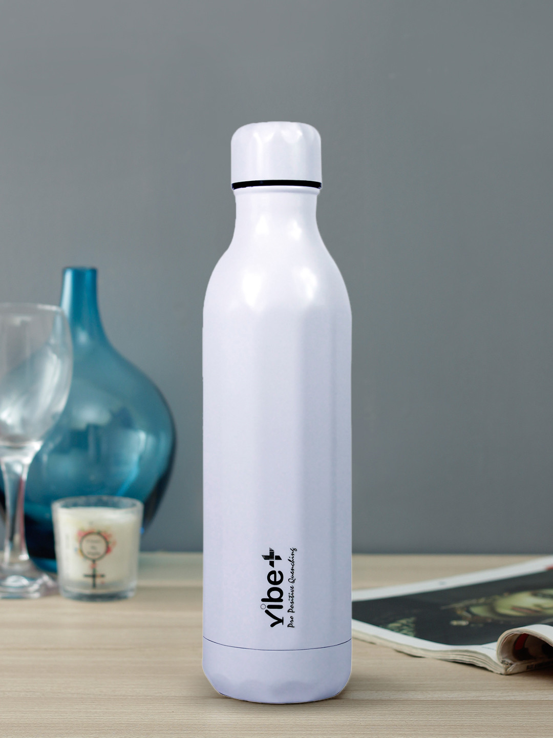 Vibe Plus White Solid Stainless Steel Double Wall Vacuum Water Bottle - 550ml