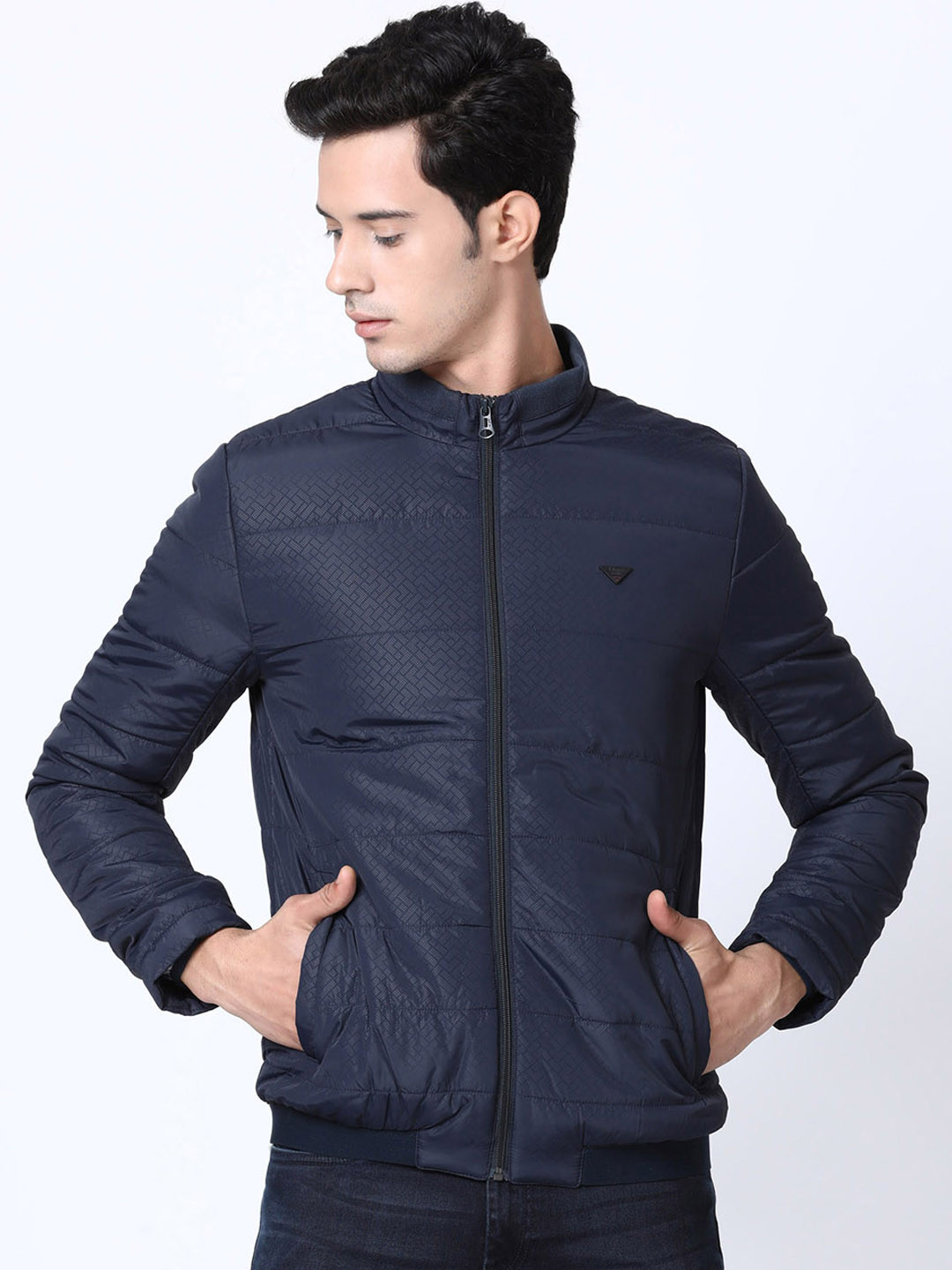 t-base Men Blue Solid Lightweight Puffer Jacket
