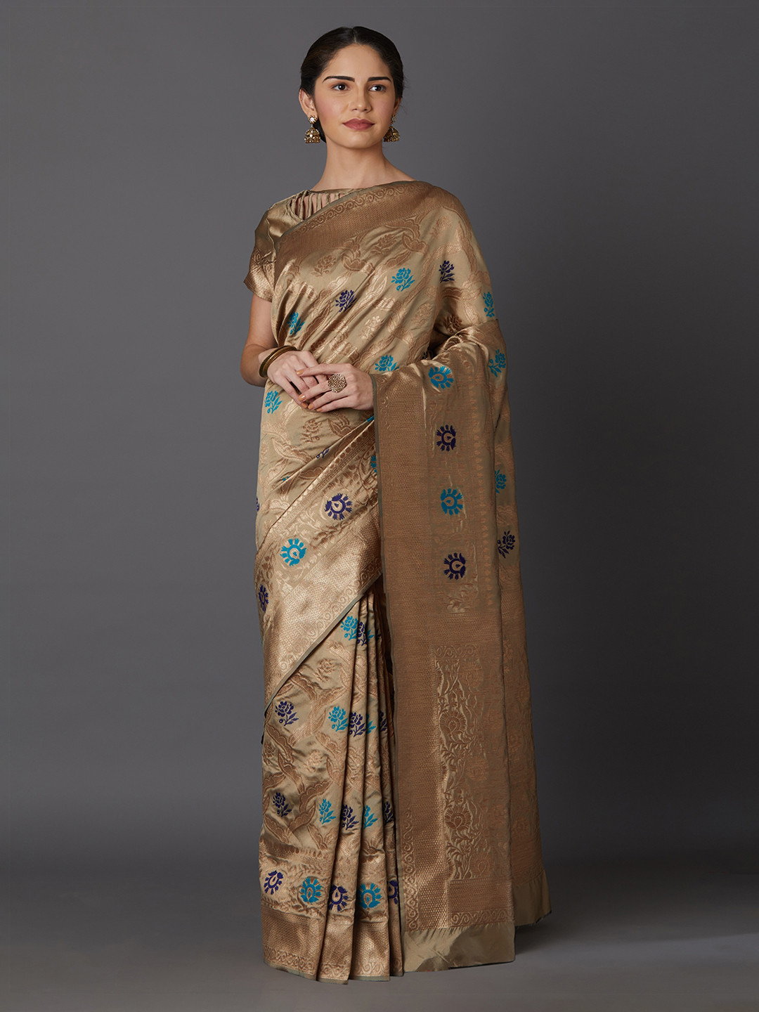 Mitera Beige & Golden Silk Blend Woven Design Kanjeevaram Saree