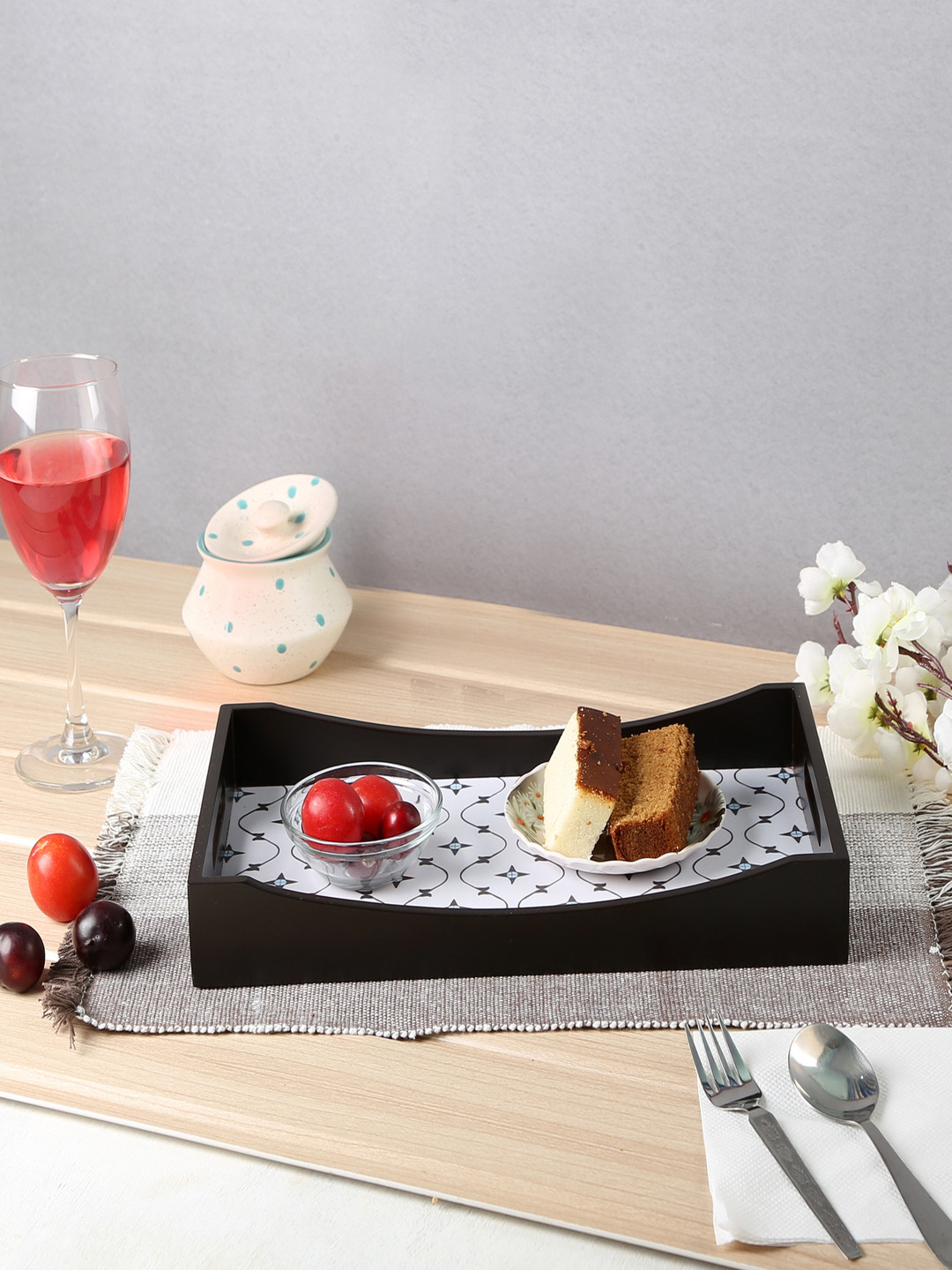 Crayton White MDF Medium Rectangular Serving Tray