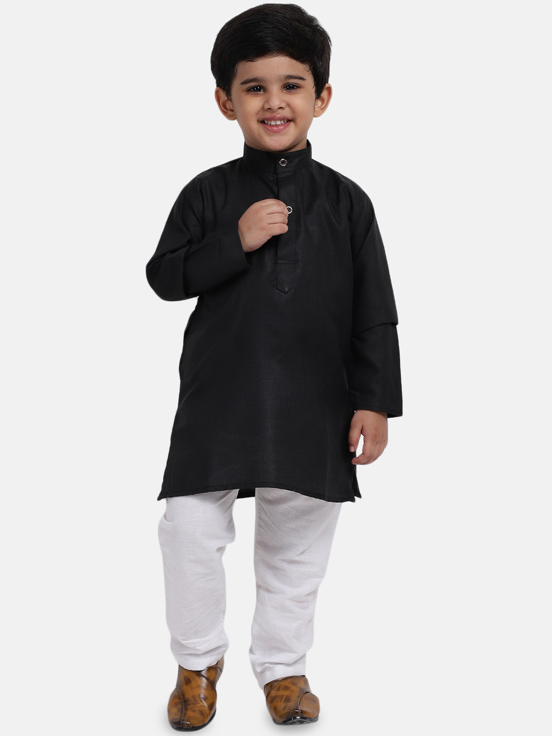 BownBee Boys Black Solid Kurta with Pyjamas