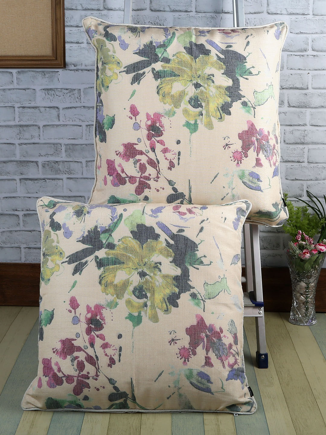 Soumya Multicoloured Set of 2 Floral Square Cushion Covers