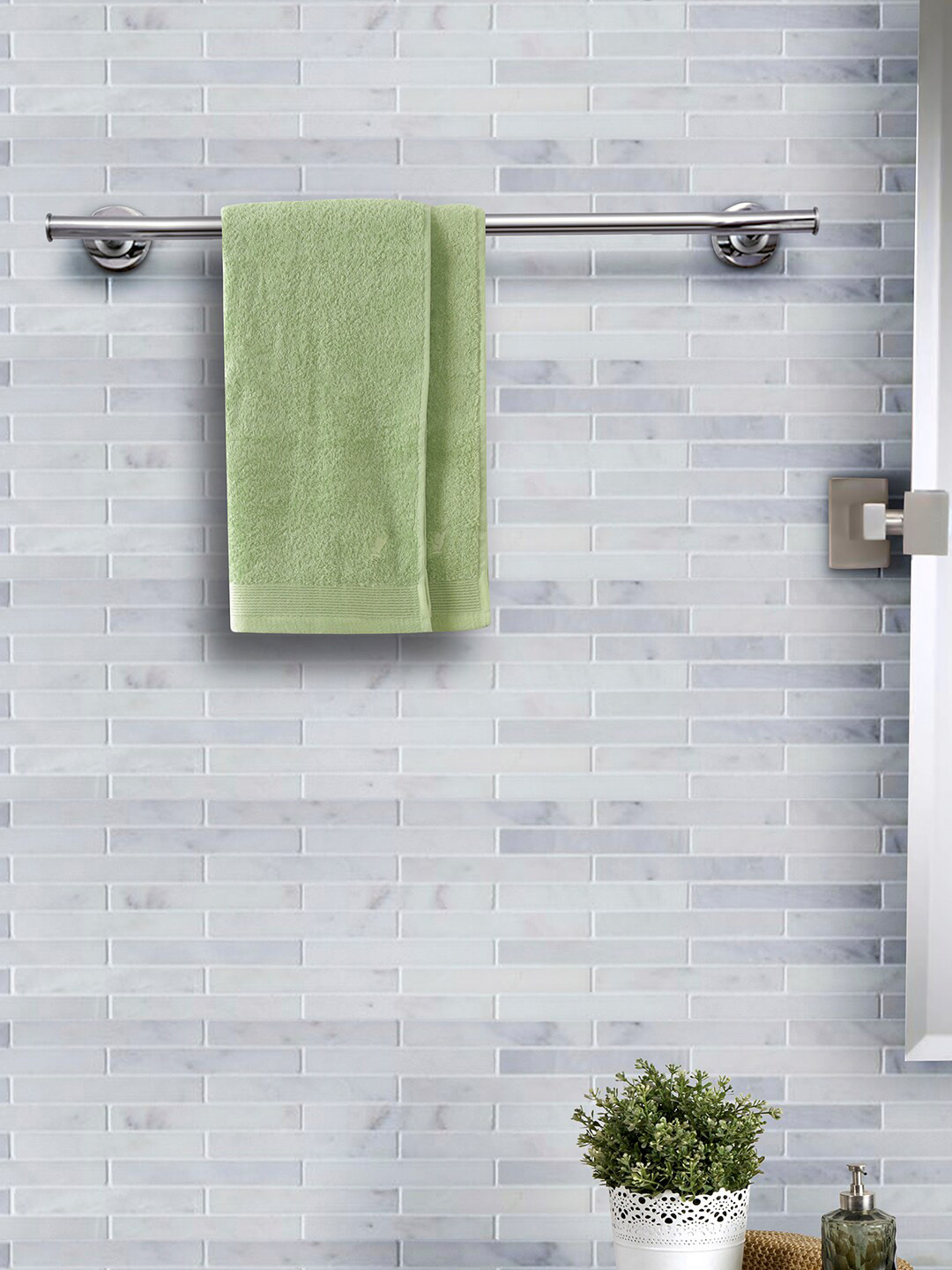 MASPAR Set Of 2 Green 550 GSM Hand Towels