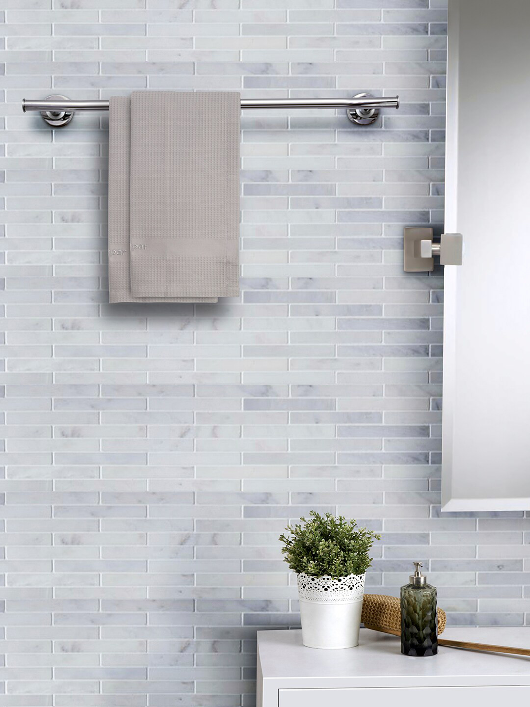 MASPAR Unisex Set Of 2 Grey 240GSM Hand Towel Set