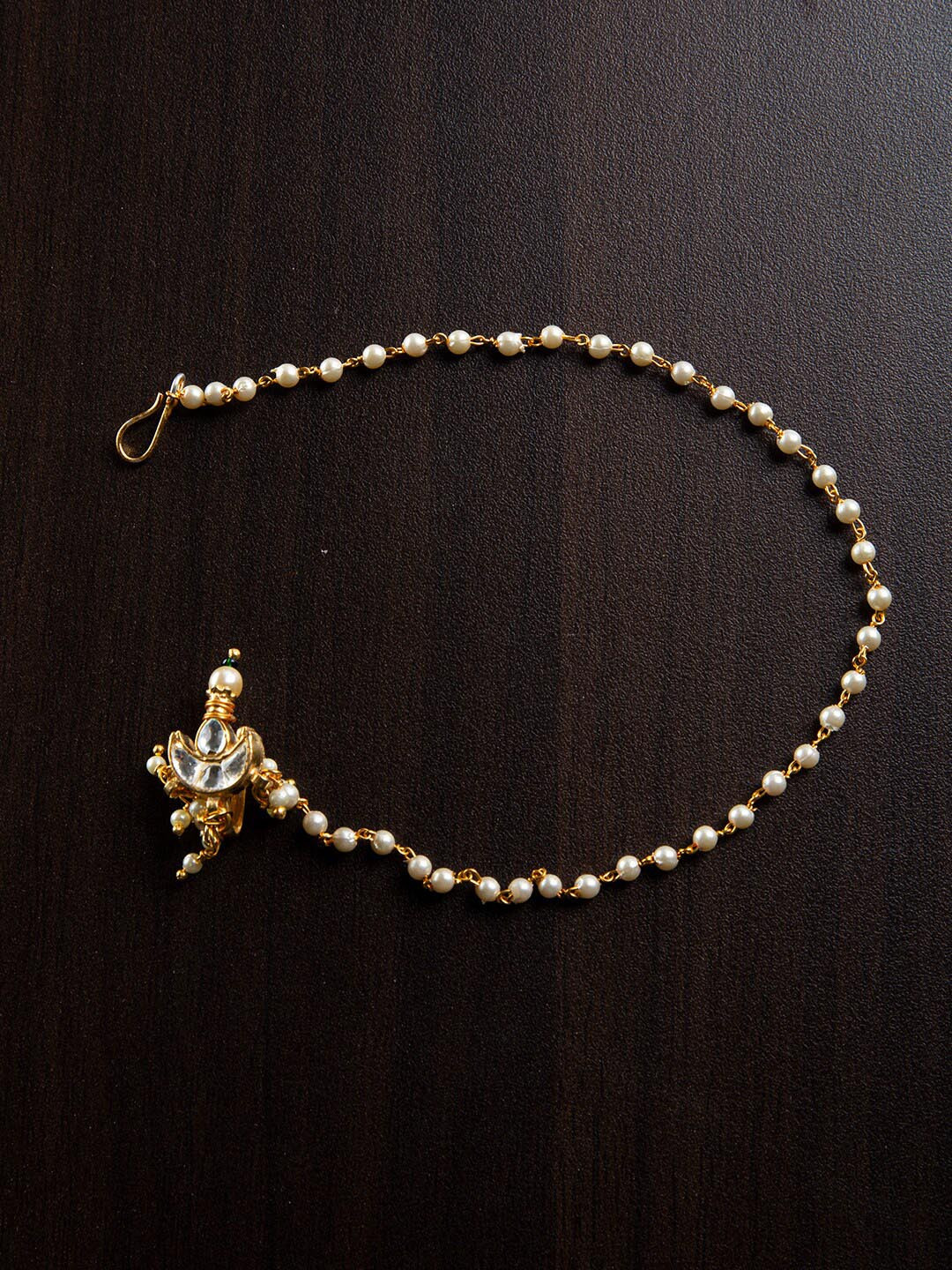 MORKANTH JEWELLERY Gold-Plated Off-White Pachi Kundan Stone & Pearl-Studded Chained Nose Ring