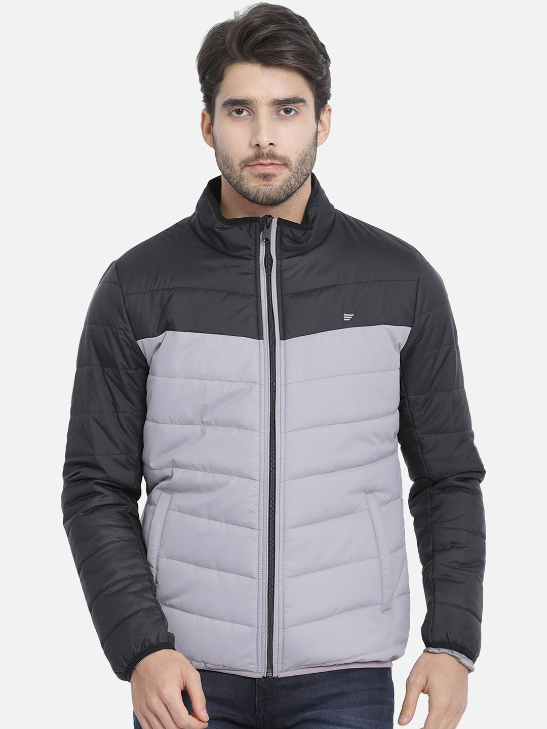 t-base Men Black & Off-White Colourblocked Lightweight Puffer Jacket