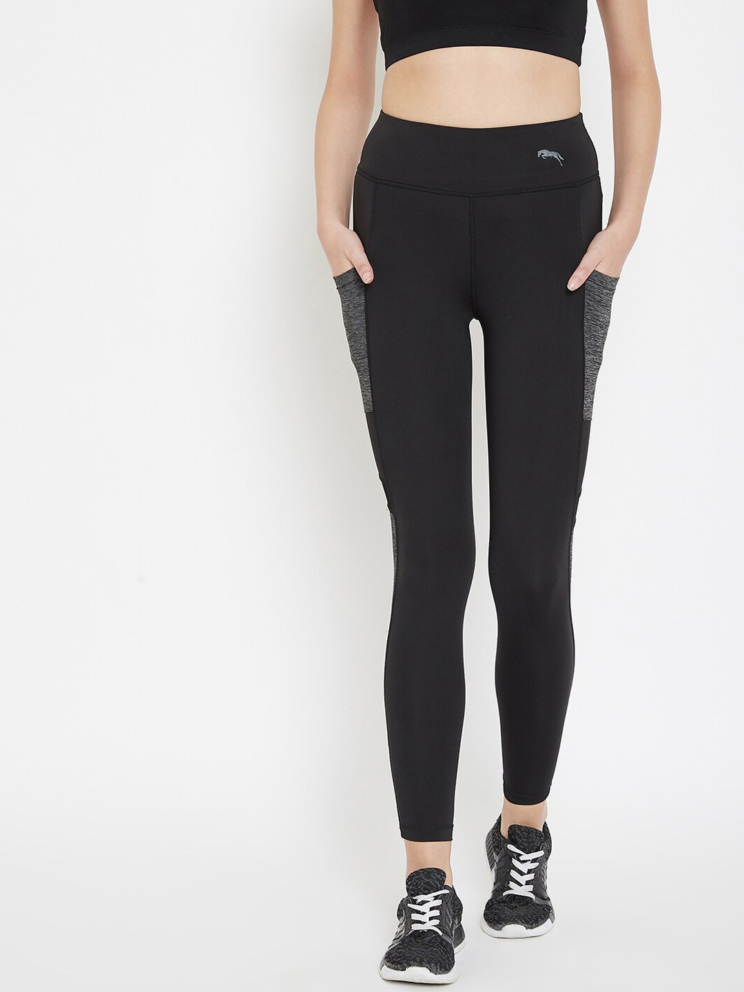 JUMP USA Women Black & Grey Colourblocked Activewear Gym Tights