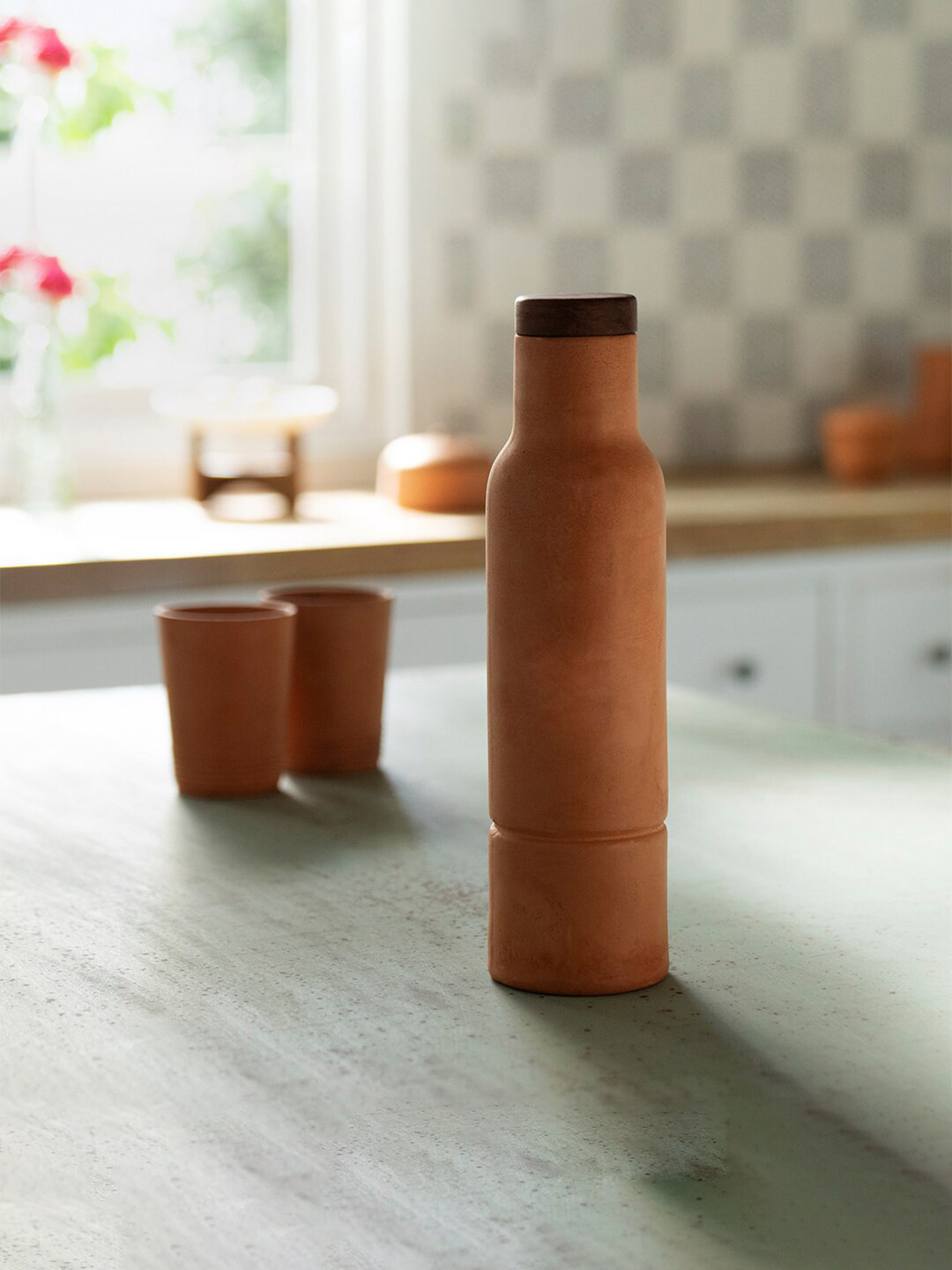 ellementry Brown Terracotta Water Bottle With Wooden Lid 750ml