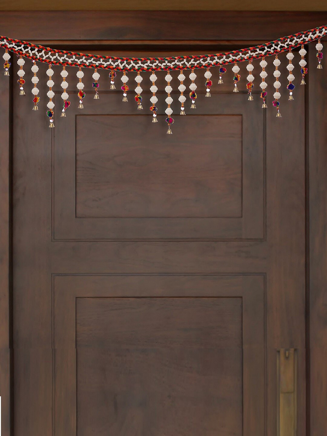 eCraftIndia Bandarwal/Toran White Metal Metallic Living Room Small Showpiece - 5.3 Inches