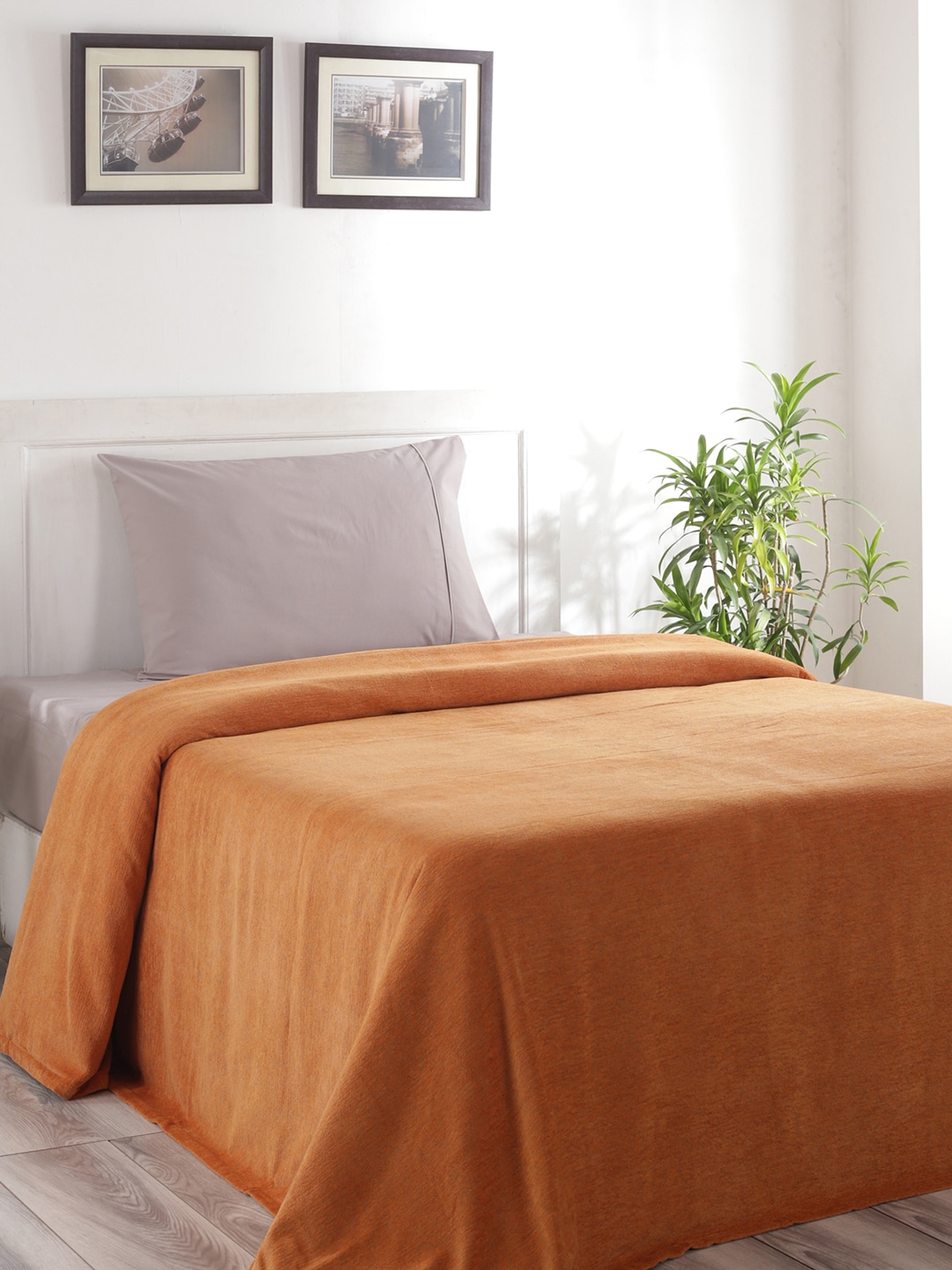 MASPAR Orange Solid 310 GSM Single Bed Cover