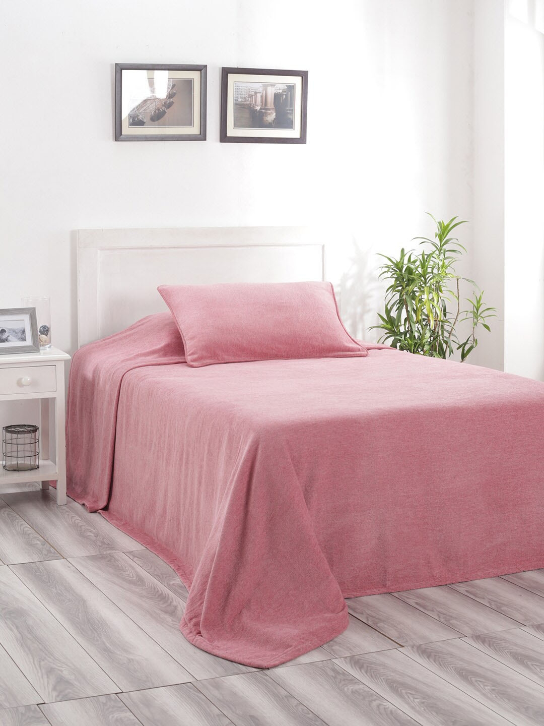 MASPAR Pink Solid 310 GSM Charlotte Single Bed Cover