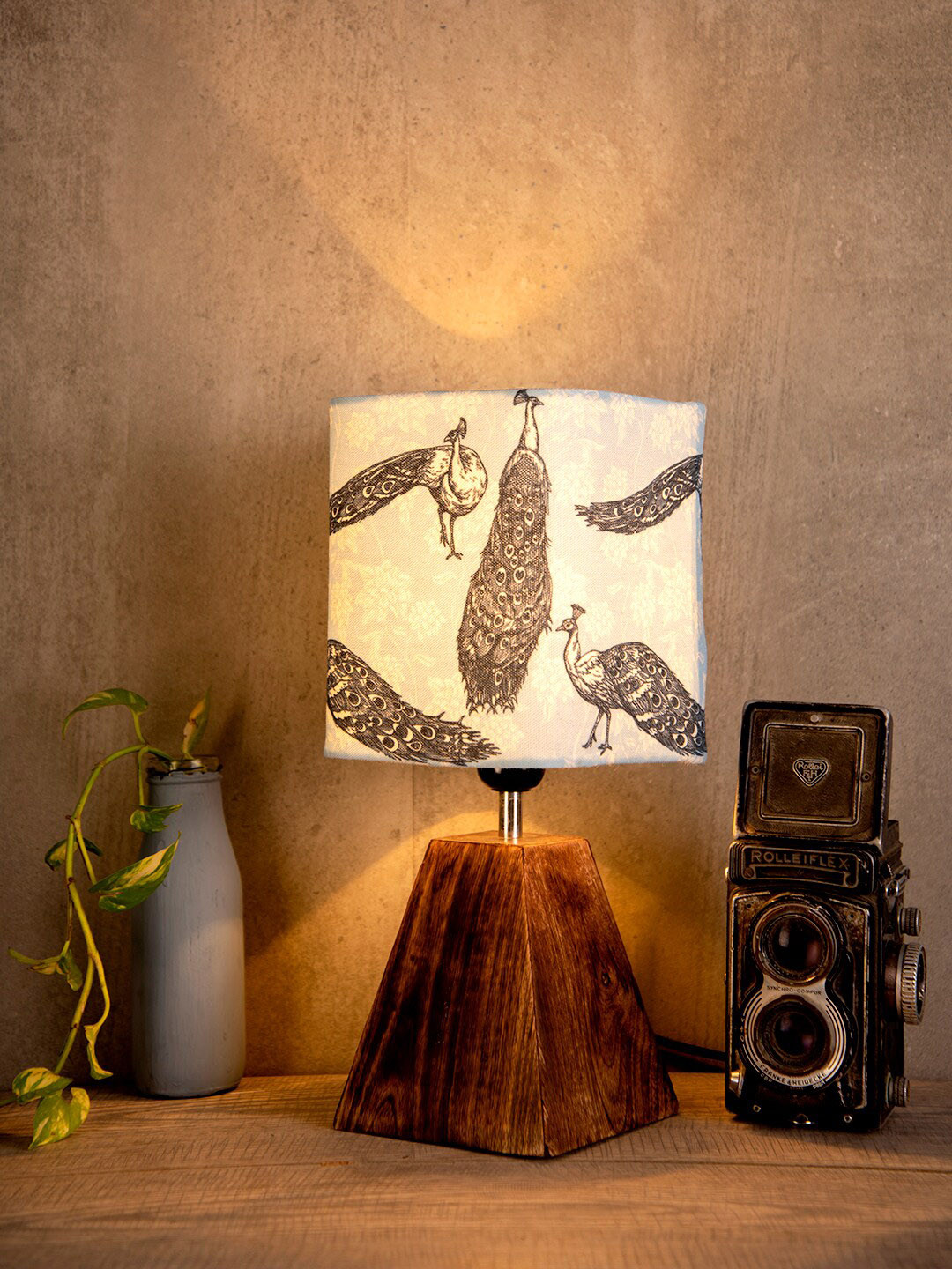 green girgit Blue & Brown Wandering Peacocks Printed Table Lamp