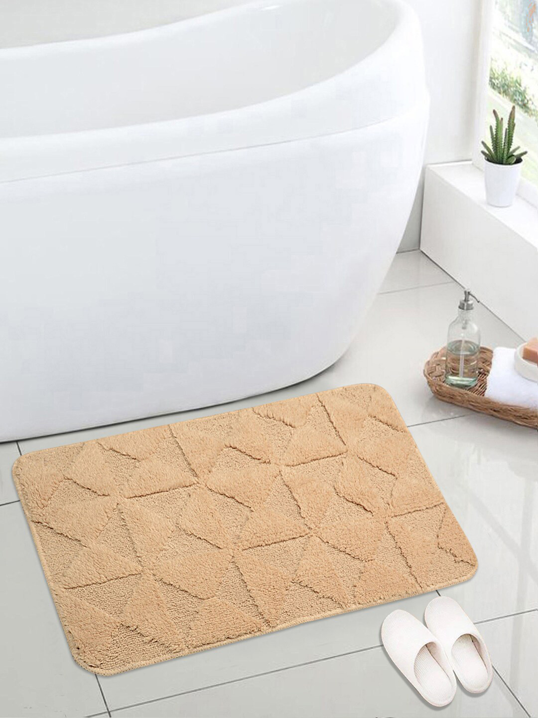 Saral Home Beige Textured Firki Pattern Anti Slip Bath Rug