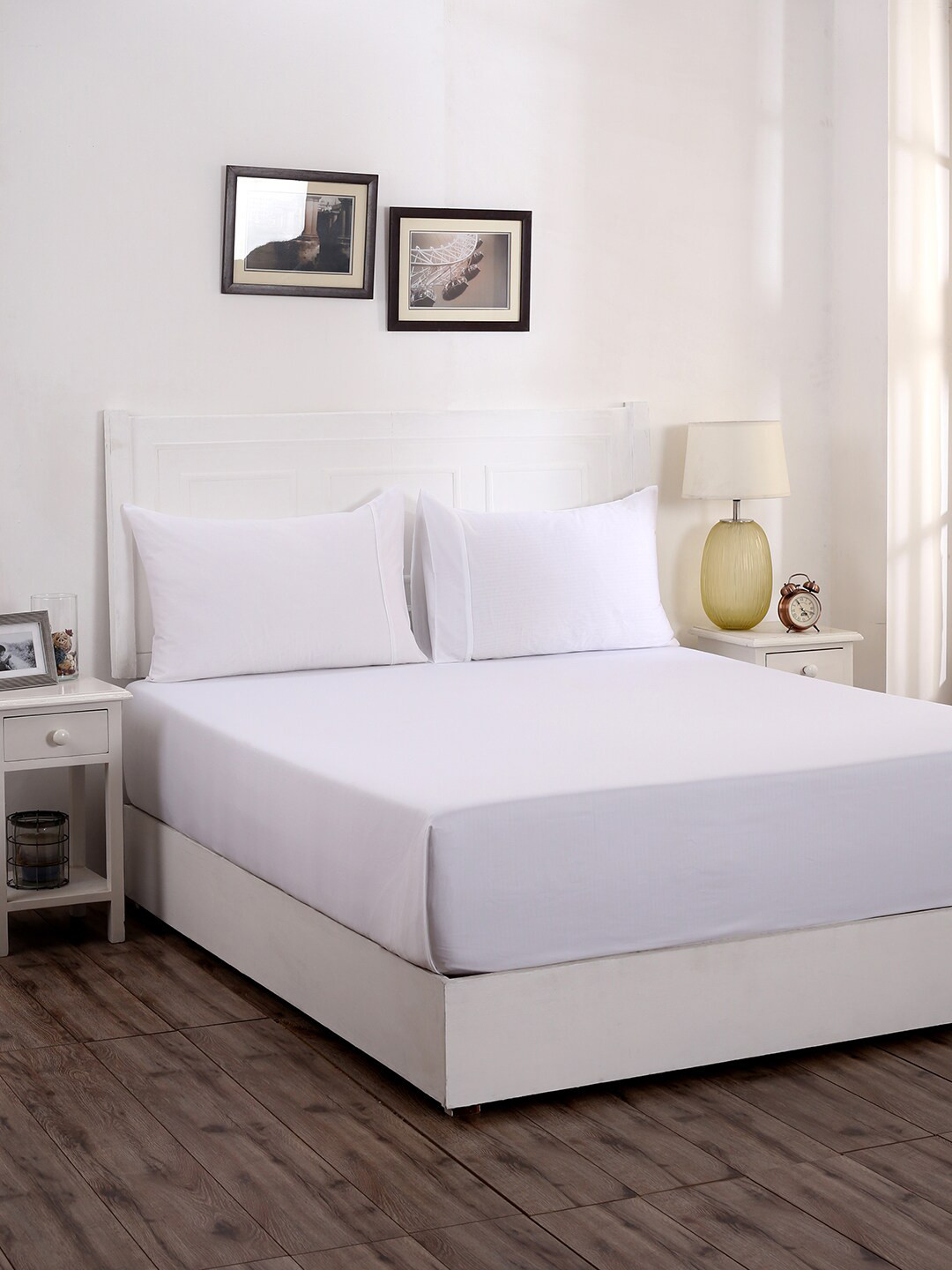 MASPAR Viola White Pure Cotton 300 TC Fitted King Fine Bedsheet with 2 Pillow Covers-106 x 106 inches