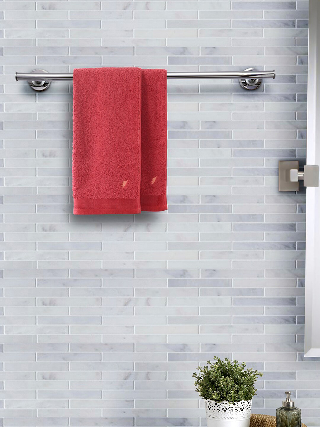 MASPAR Set Of 2 Red 550 GSM Hand Towels
