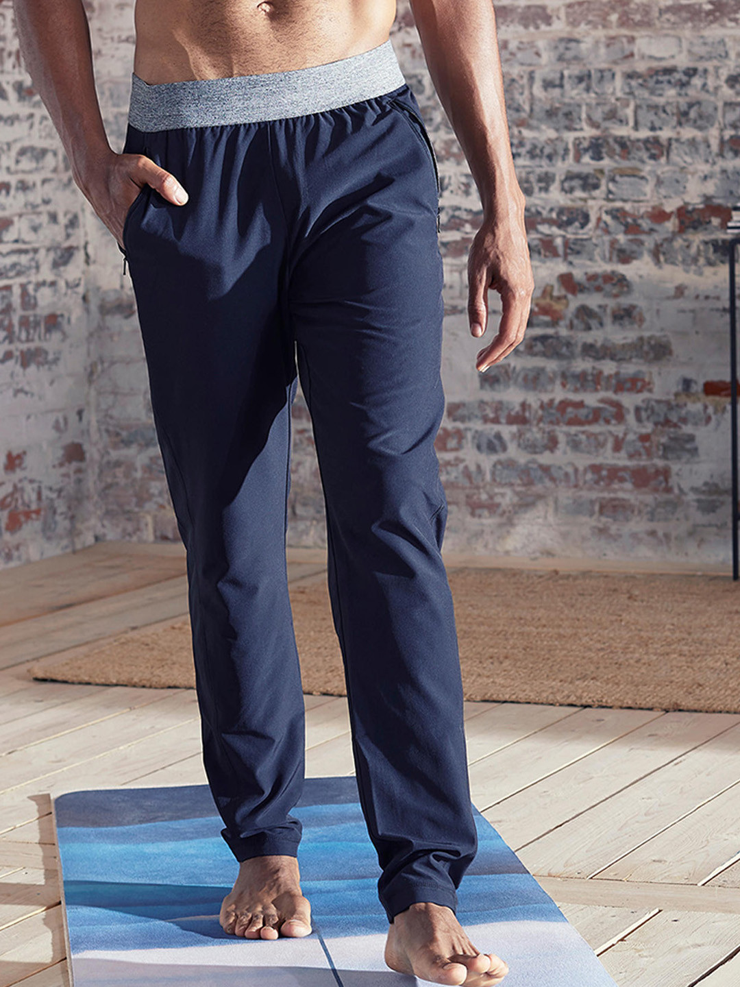 Decathlon DOMYOS Men Black Regular Fit Woven Yoga Pants