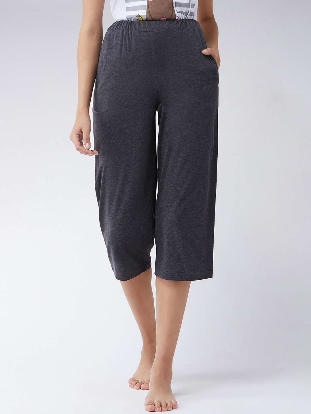 Miss Chase Women Grey Solid Regular Fit Capris