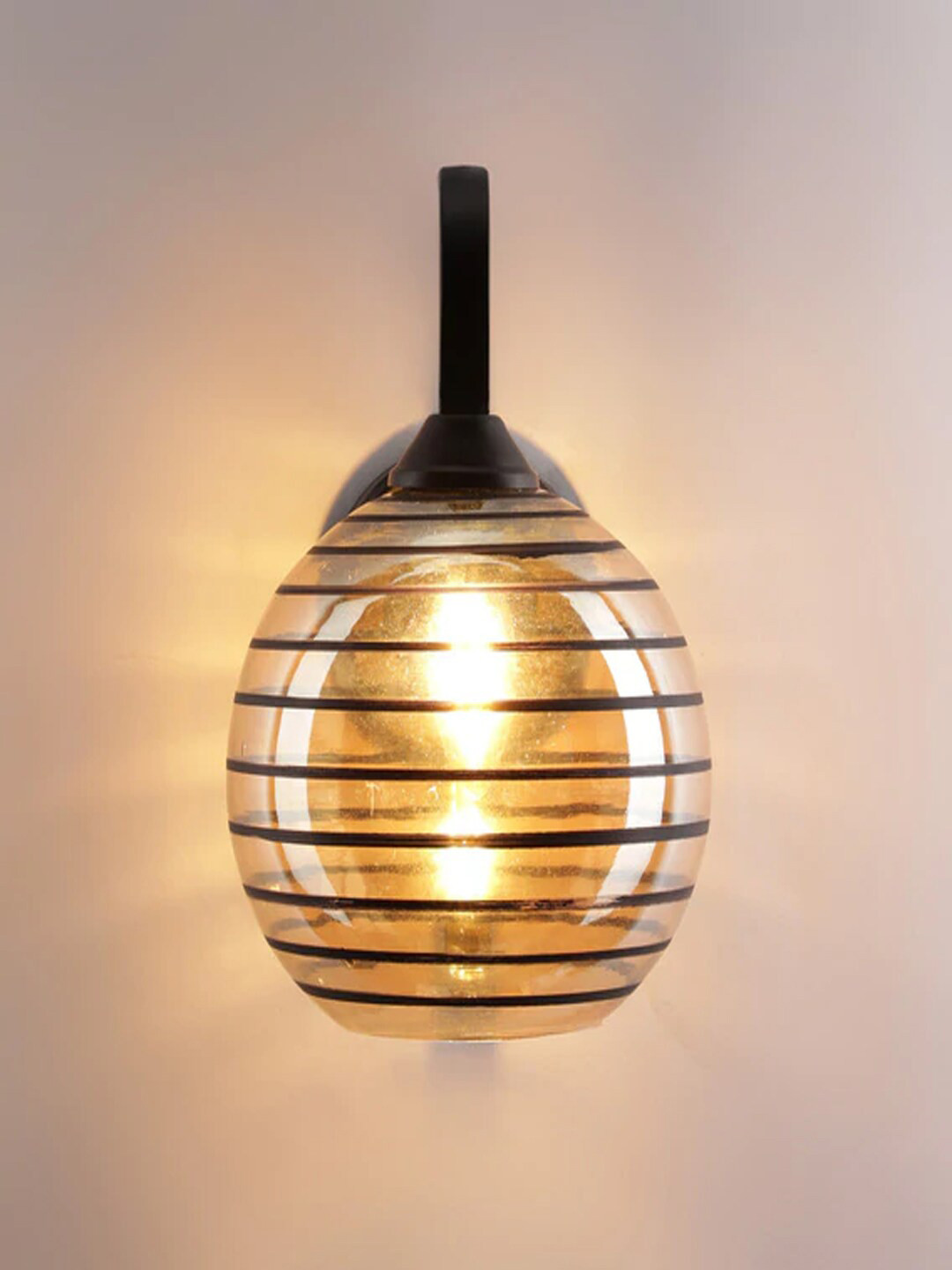 MFD HOME FURNISHING Black Textured Traditional Pendent Wall Lamp