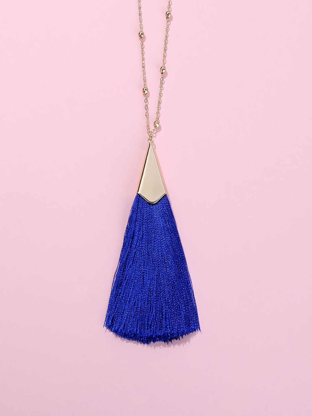 AQUASTREET Blue & Gold-Toned Silk Thread Tasseled Pendant With Chain