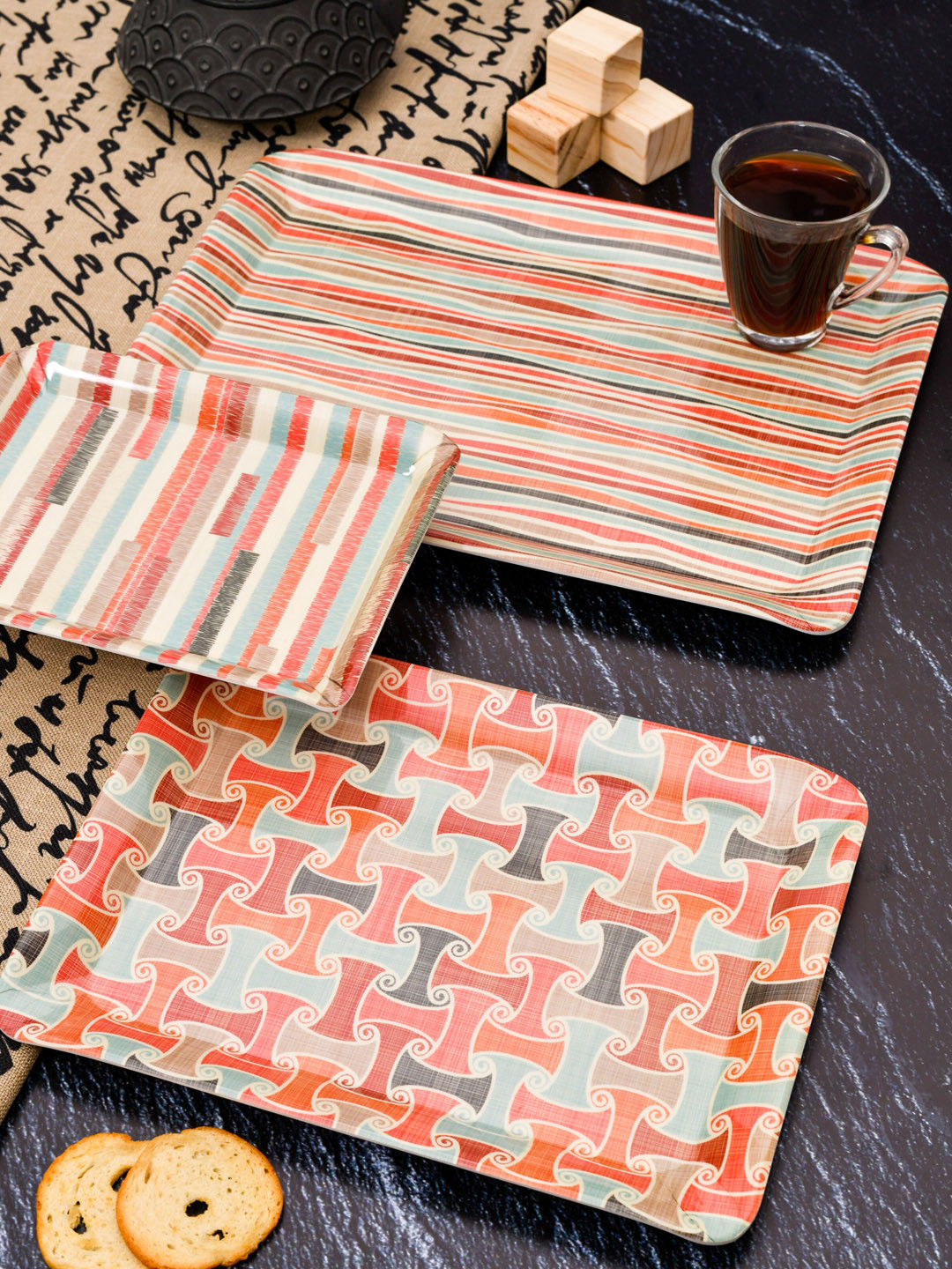 GOODHOMES Multicoloured Set Of 3 Melamine Serving Tray Set