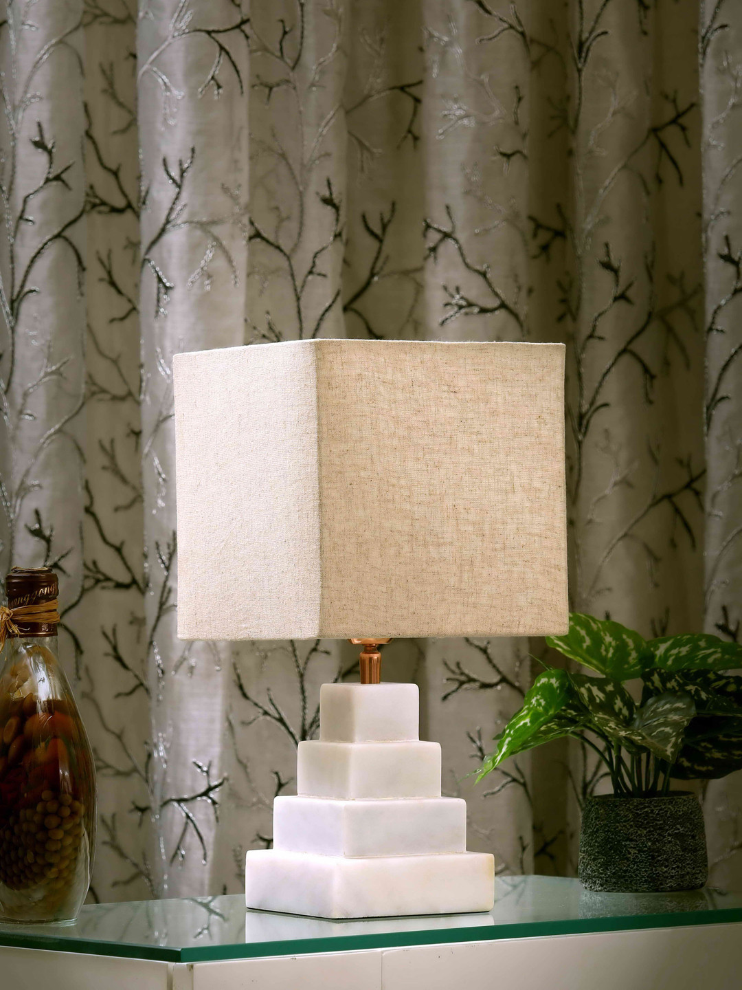 POSH-N-PLUSH White & Beige Solid Pyramid Style Marble Table Lamp
