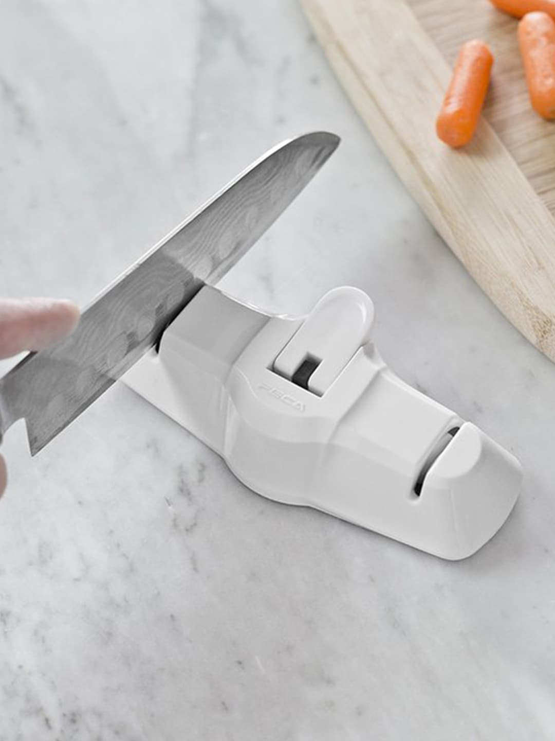 FECA Unisex White 2 in 1 Knife Sharpener