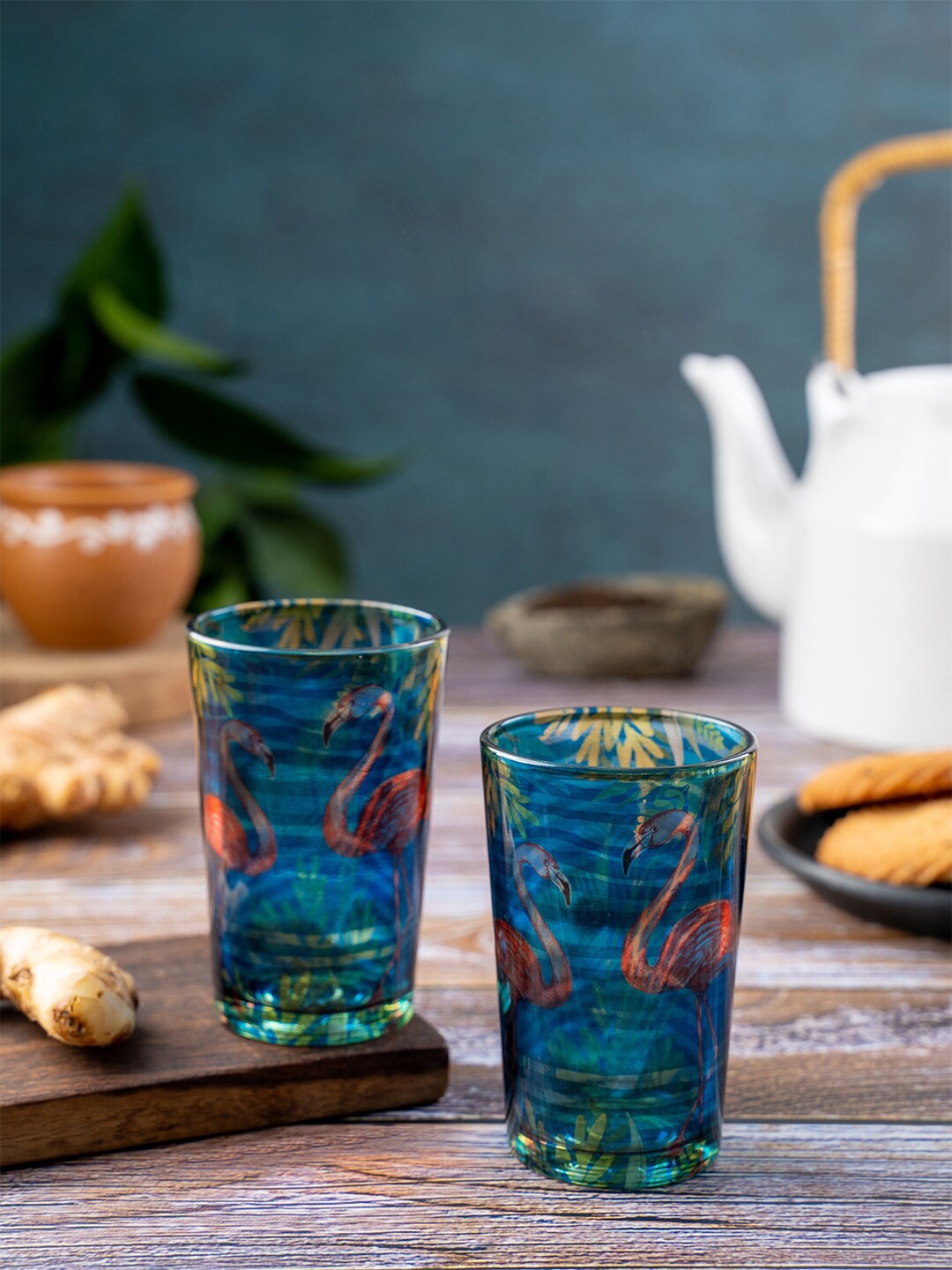 KOLOROBIA Set Of 2 Flamingos From the Tropical World Chai Glass Set