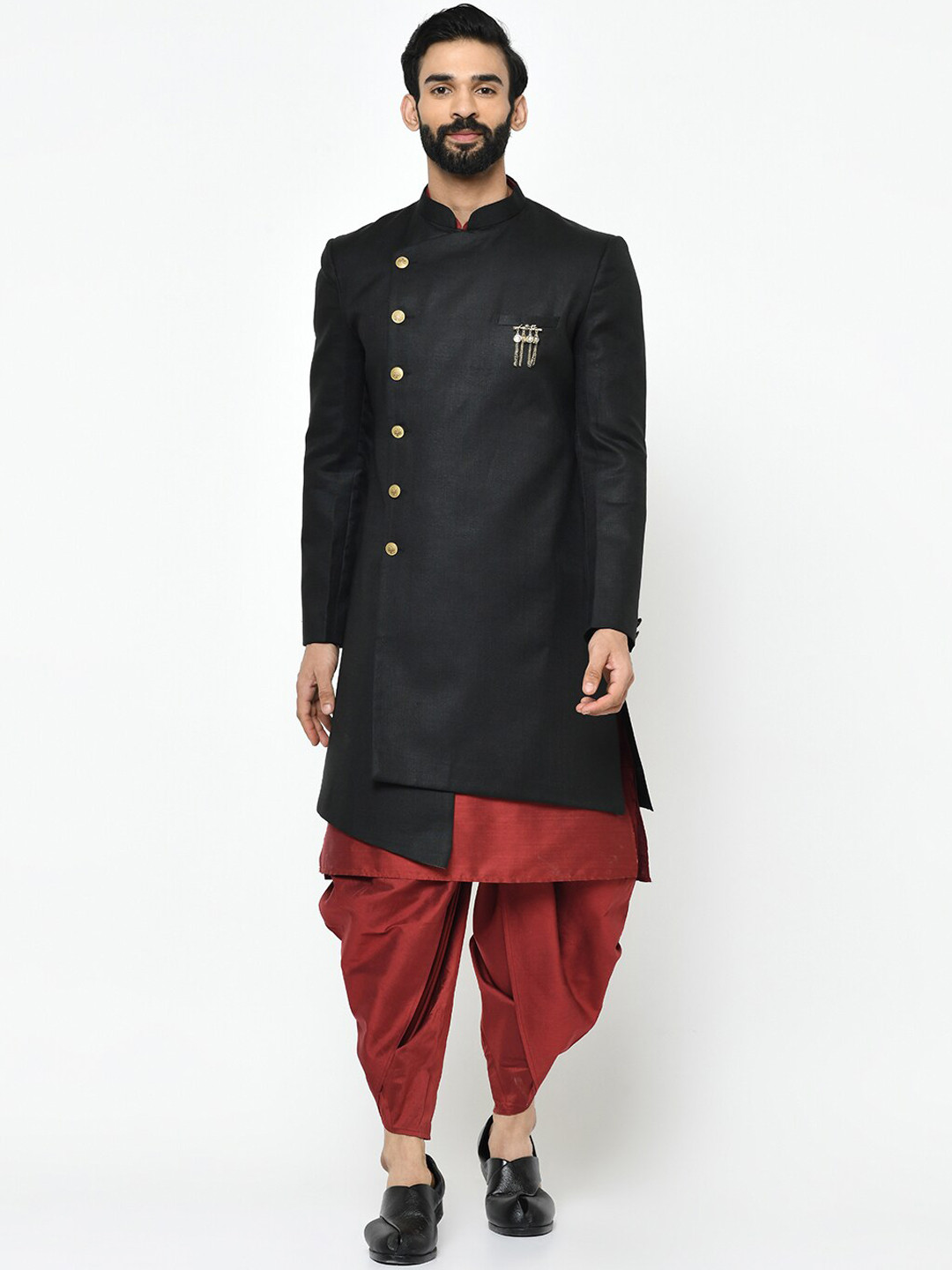 KISAH Men Black & Maroon Solid Indowestern Sherwani Set