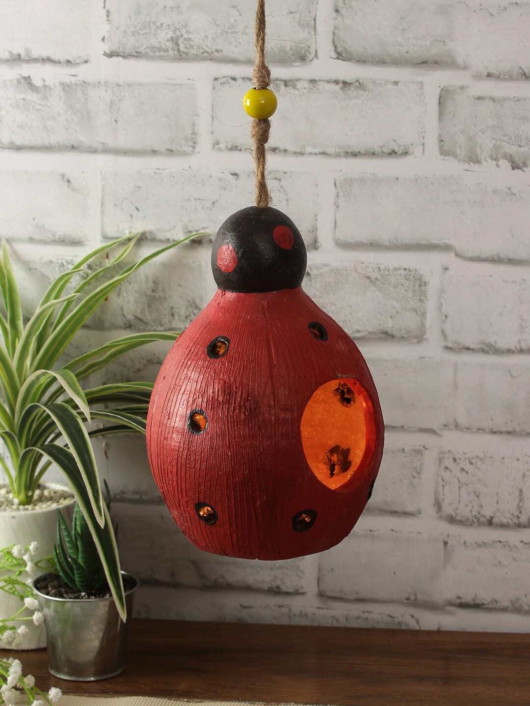 Aapno Rajasthan Red Handcrafted Terracotta Tealight Holder