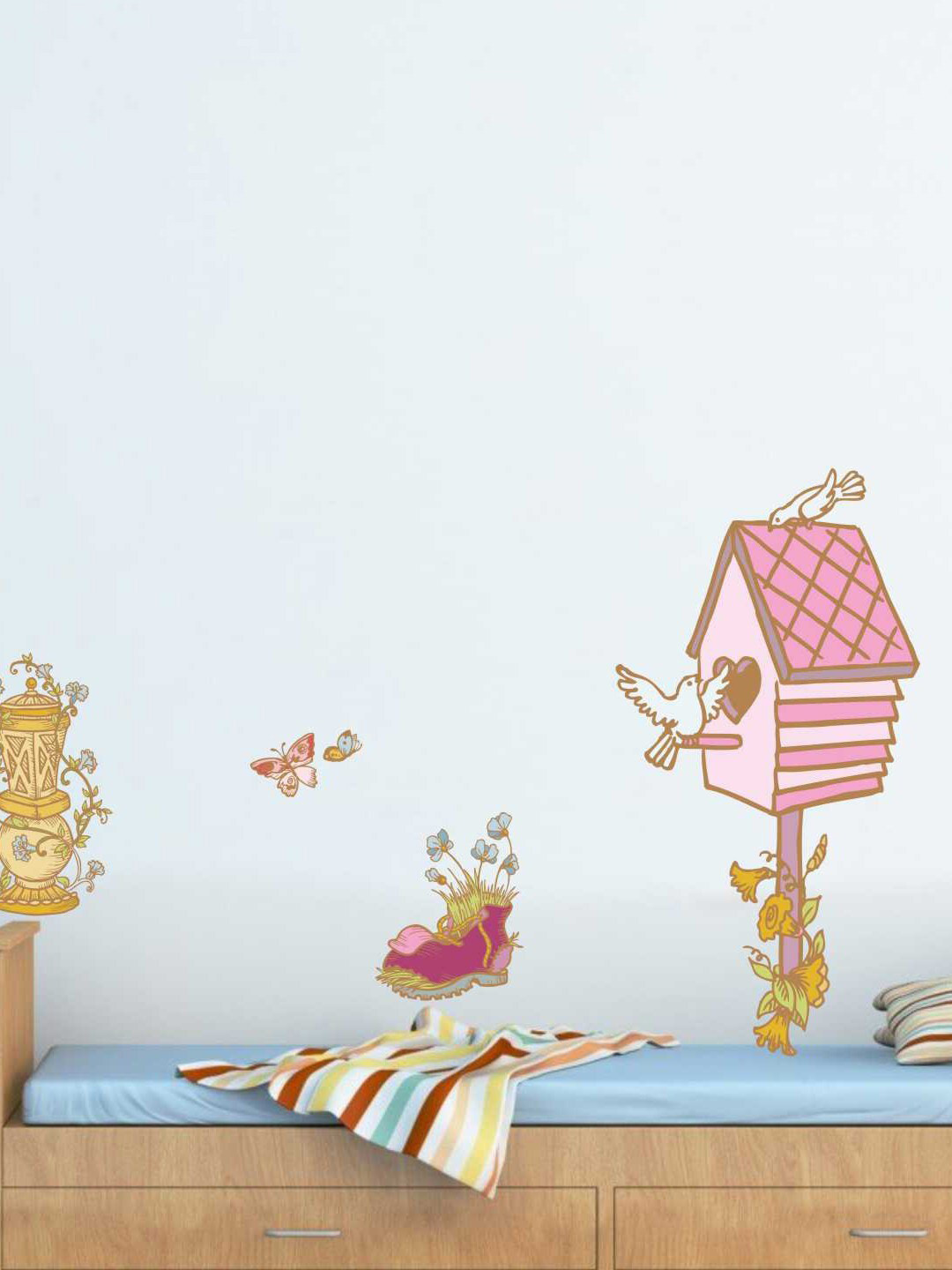 rawpockets Multicolored Birds Family Wall Stickers