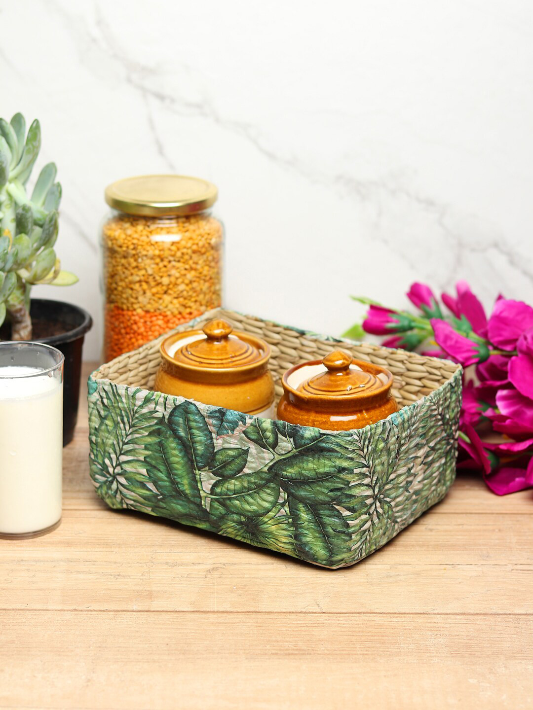 HABERE INDIA Green & Beige Printed Handmade Sustainable Kouna Grass Decoupage Tray