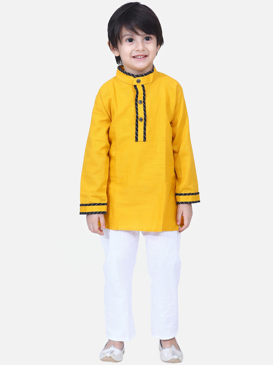 BownBee Boys Yellow & White Solid Kurta with Pyjamas
