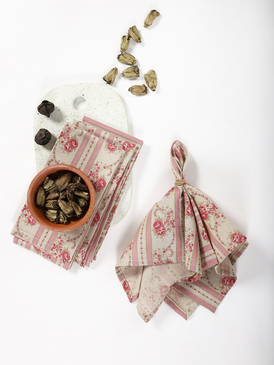 Contrast Living Set Of 4 Beige & Pink Printed Napkins