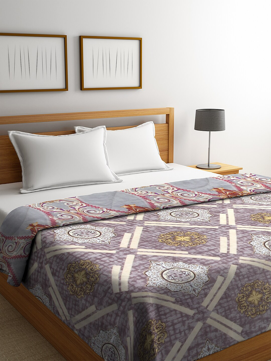 KLOTTHE Unisex Grey & Beige Ethnic Motifs Printed Mild Winter 500 GSM Double Bed Sustainable Reversible Quilt