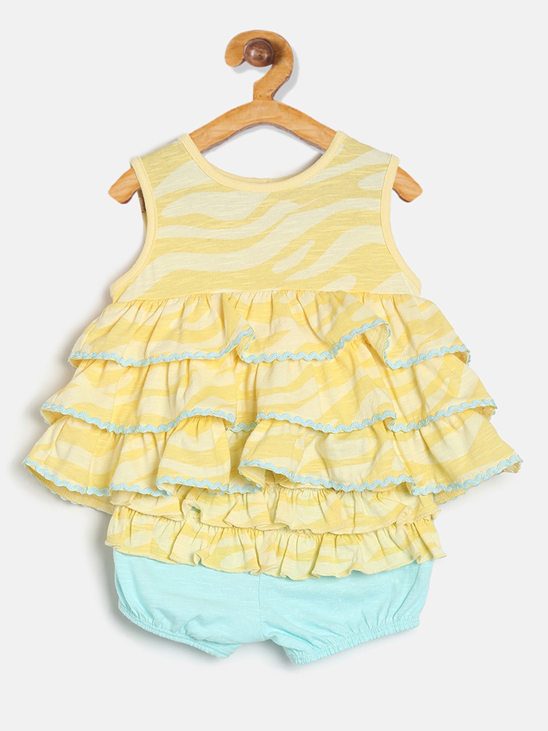 MINI KLUB Girls Yellow Printed Fit and Flare Dress With Short