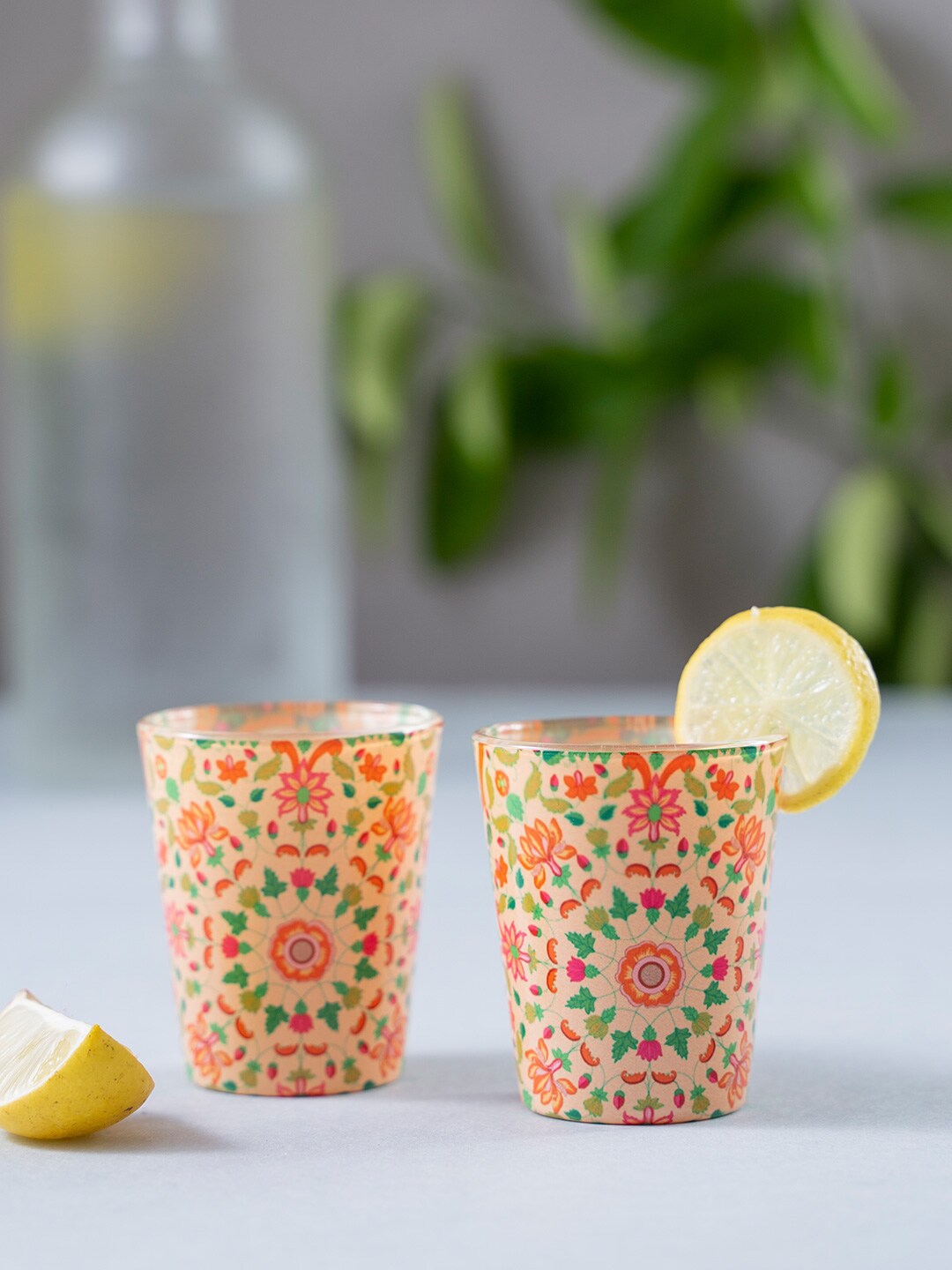 KOLOROBIA Set of 2 Beige Red Mughal Blooms Shot Glass 30 ml