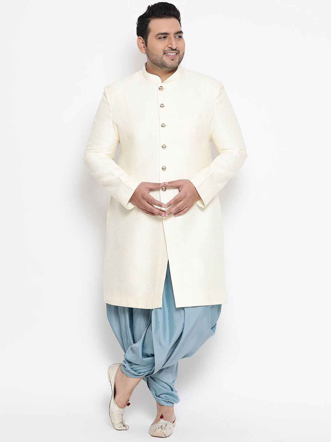 KISAH PLUS  Men White & Blue Printed Indowestern Sherwani With Dhoti Pants