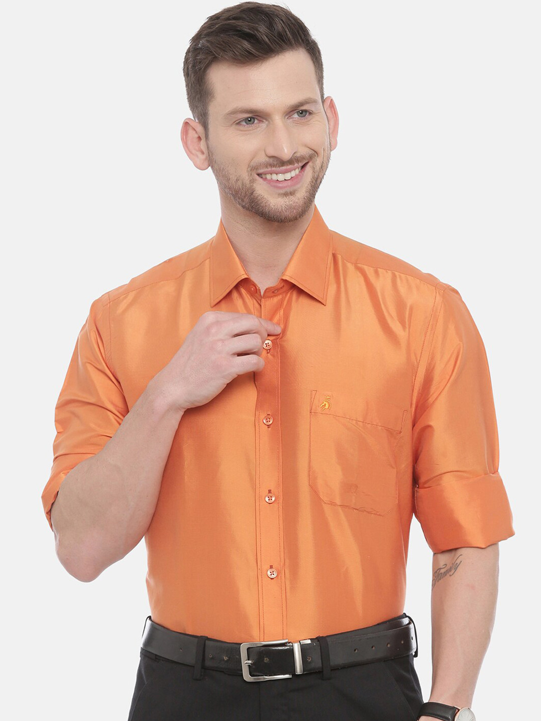 Khoday Williams Men Orange Regular Fit Solid Casual Shirt