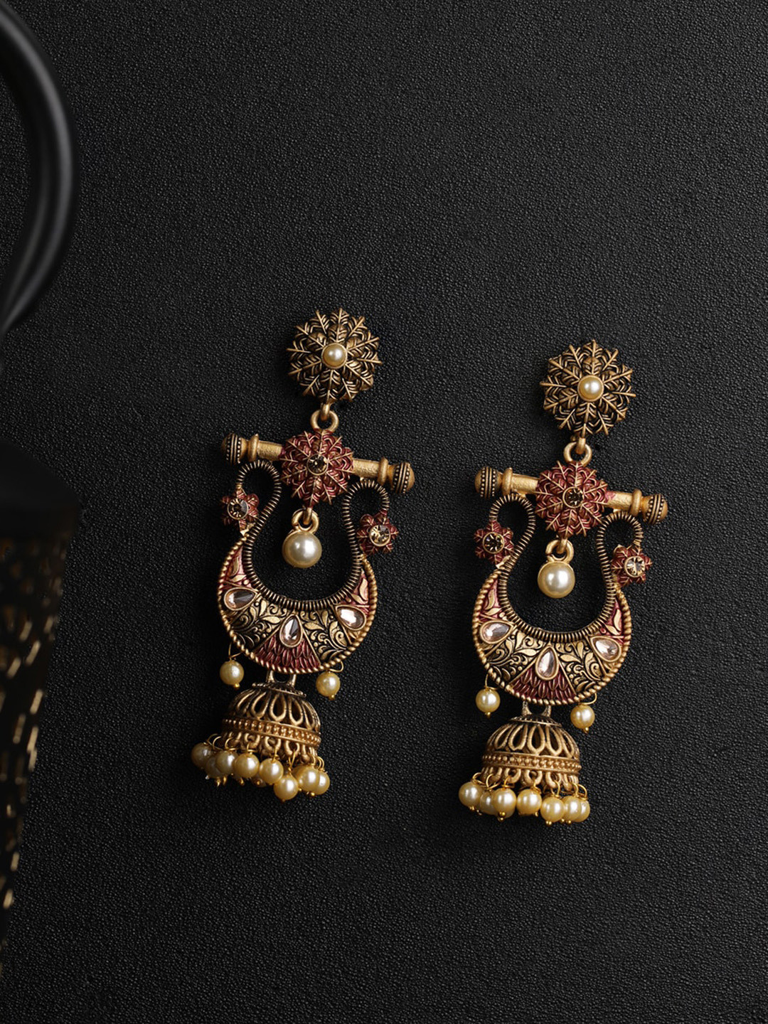 Priyaasi Gold-Toned & Pink Contemporary Jhumkas