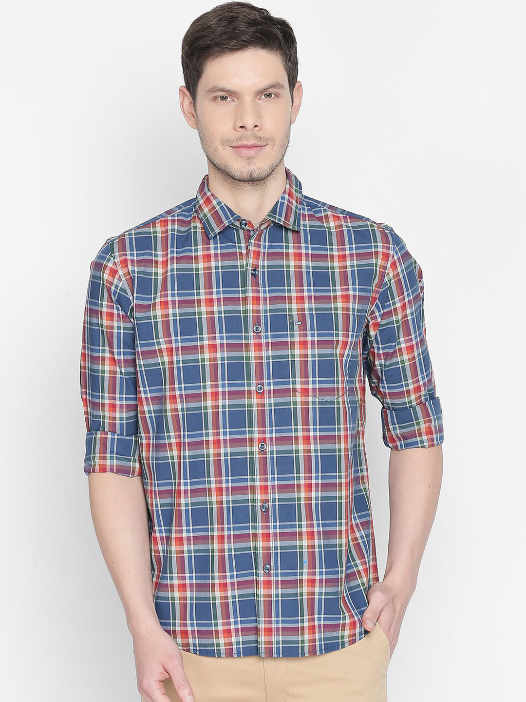 Basics Men Blue Slim Fit Checked Casual Shirt