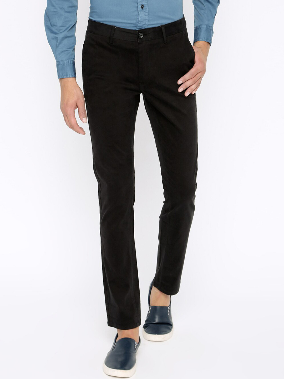 Basics Men Black Tapered Fit Solid Formal Trousers