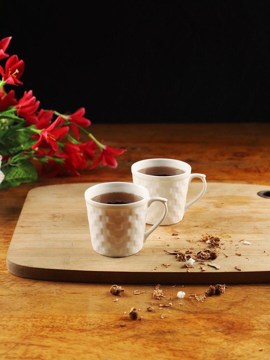 CDI White Checkered Bone China Handmade 6 Piece Cups-200ml