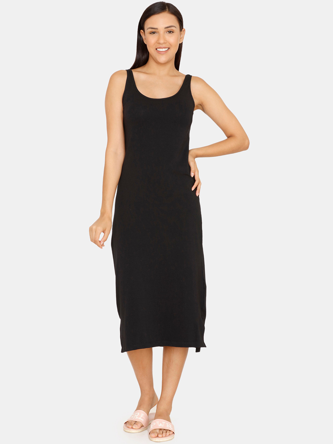 Zivame Women Black Solid Kurta Slip Longline Camisole ZI60AFCORE0BLAK